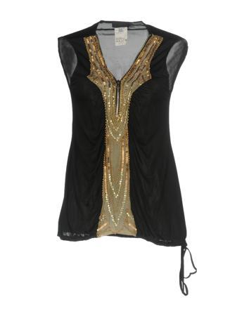 Топ JOHN RICHMOND