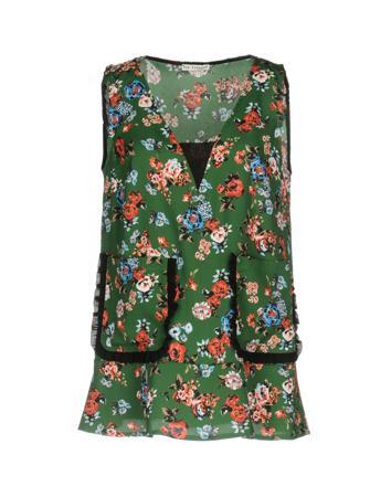 Топ RUE•8ISQUIT