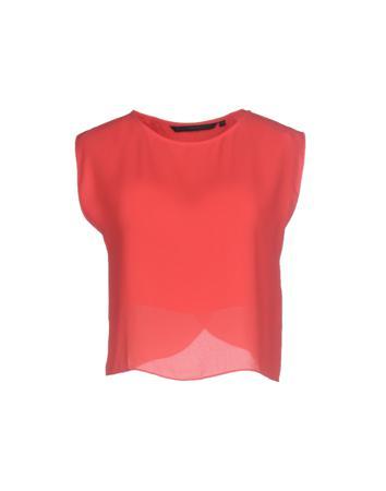 Топ SILVIAN HEACH