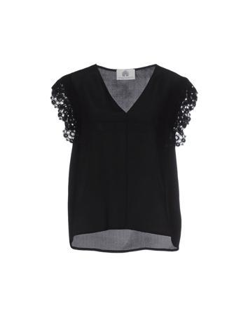 Топ TIZIANA PAVONCELLI