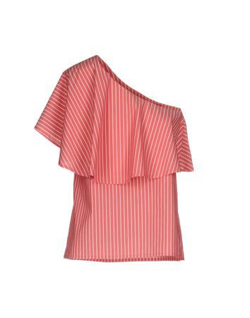 Топ RUE•8ISQUIT