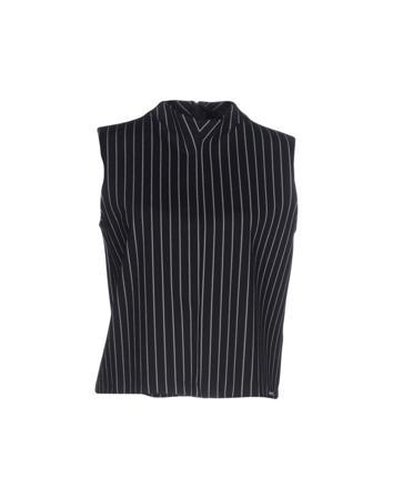 Топ GUESS Топ GUESS