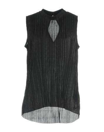 Топ GUESS Топ GUESS