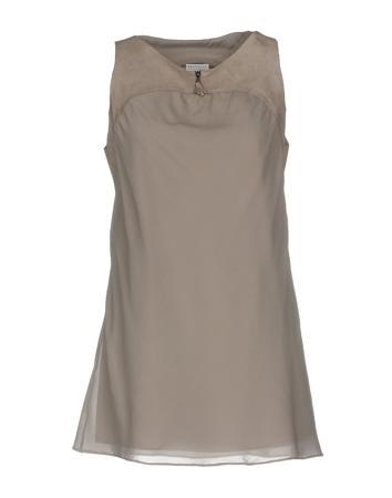 Топ BRUNELLO CUCINELLI