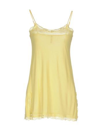 Топ GUESS Топ GUESS