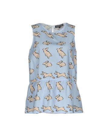 Топ MARKUS LUPFER