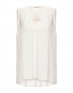 Топ RUE•8ISQUIT