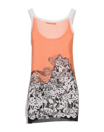 Топ BLUMARINE