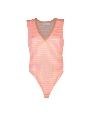 Топ GIADA BENINCASA