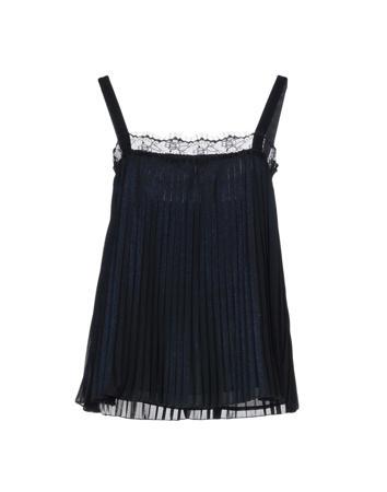 Топ MADS NORGAARD