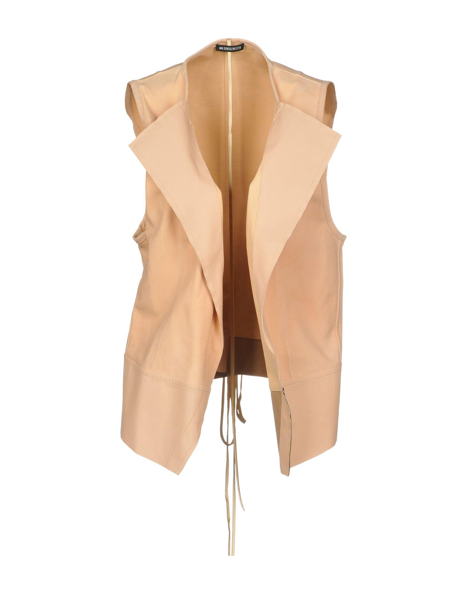 Топ ANN DEMEULEMEESTER