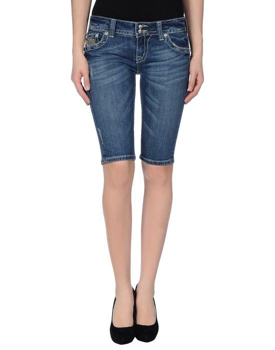 Бермуды  -  цвет