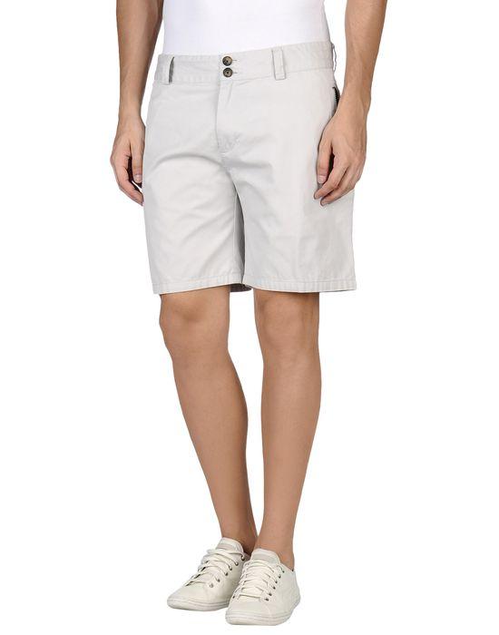 Бермуды  -  цвет