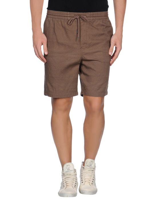 Бермуды  -  цвет