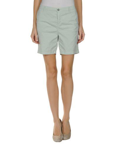 Бермуды  -  цвет