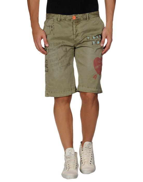 Бермуды  -  цвет