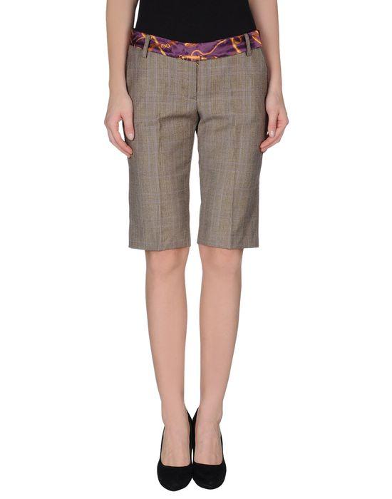 Бермуды  -  цвет