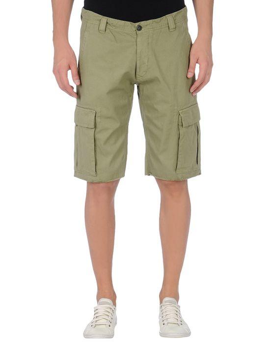 Бермуды  -  цвет