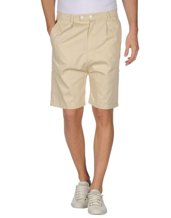 Бермуды  -  цвет