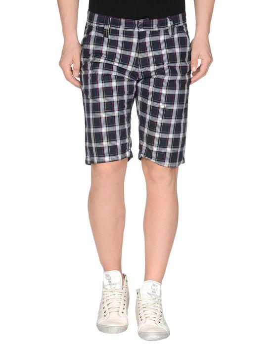 Бермуды  -  цвет