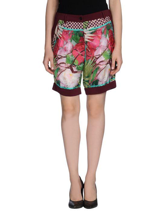 Бермуды  -  цвет