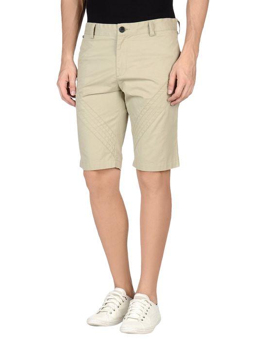 Бермуды  -  цвет