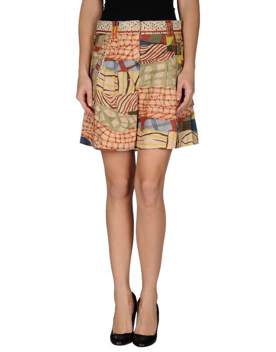 Бермуды  -  цвет