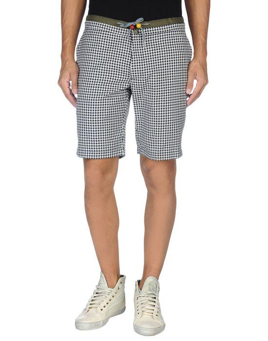 Бермуды  -  цвет