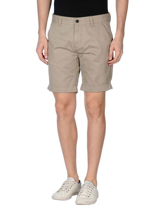 Бермуды  -  цвет