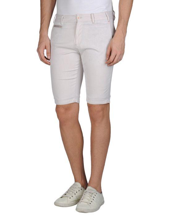 Бермуды  -  цвет