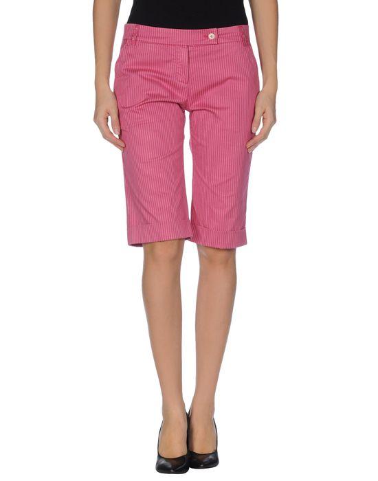 Бермуды  -  цвет