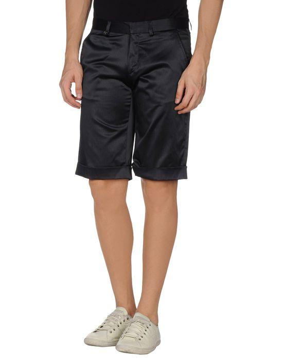 Бермуды  -  цвет