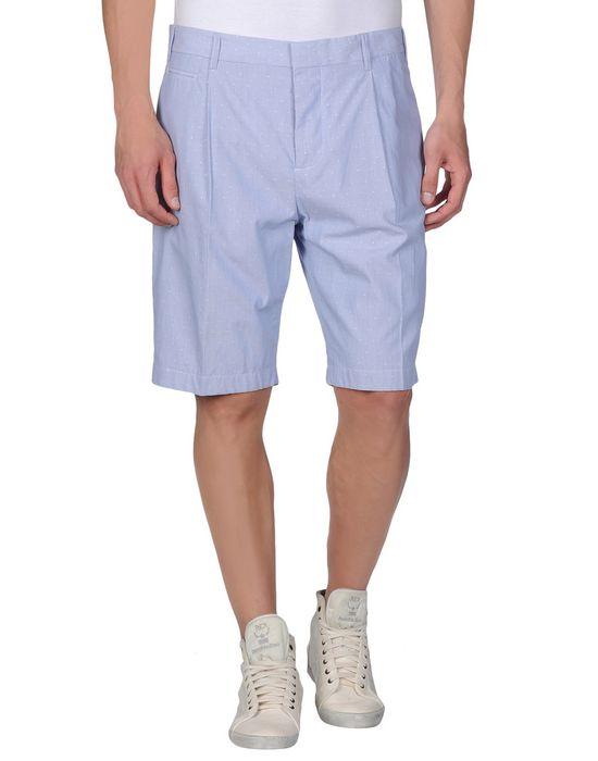 Бермуды  -  цвет