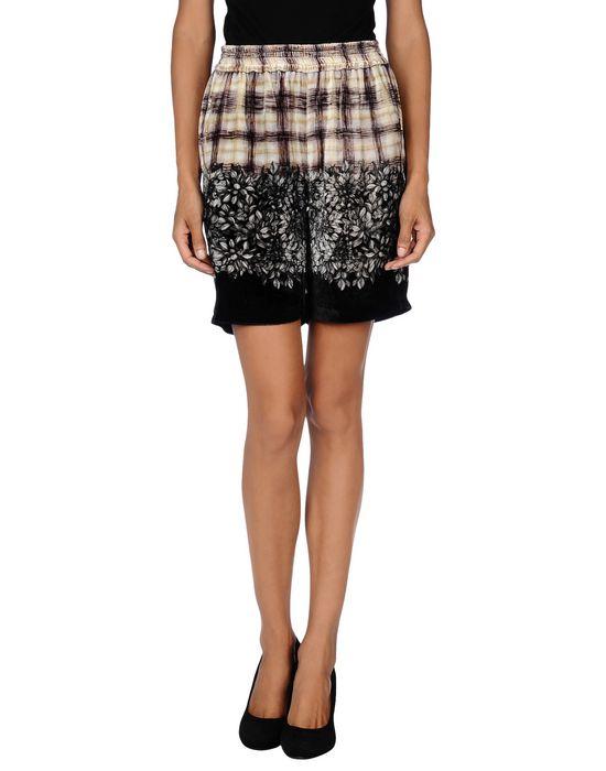 Бермуды  -  цвет