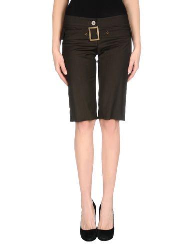 Бермуды  -  цвет