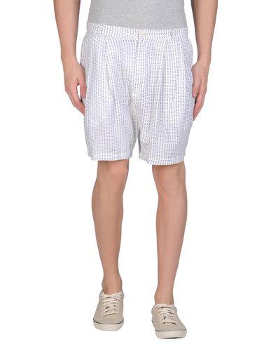 Бермуды  -  цвет