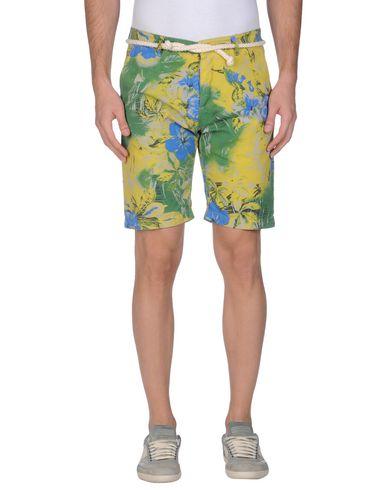 Бермуды  -  цвет