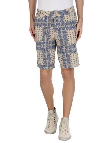 Бермуды  -  цвет