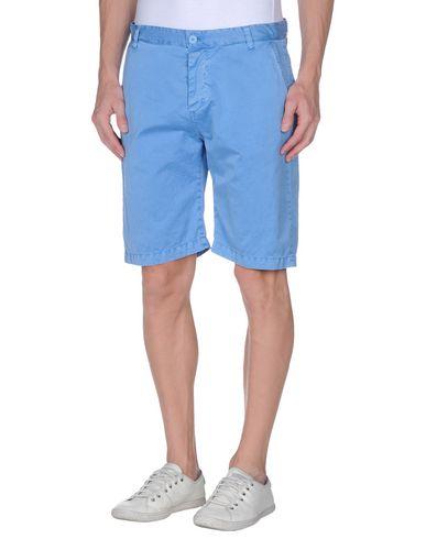 Бермуды  -  цвет