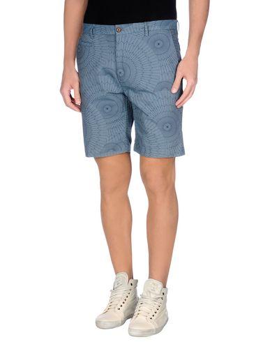 Бермуды  -  цвет