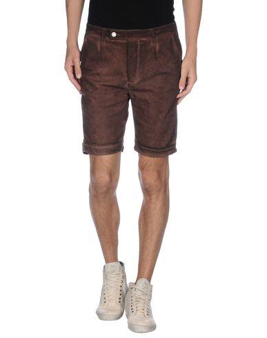 Бермуды  -  цвет