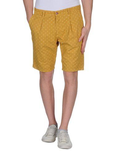 Бермуды  -  цвет