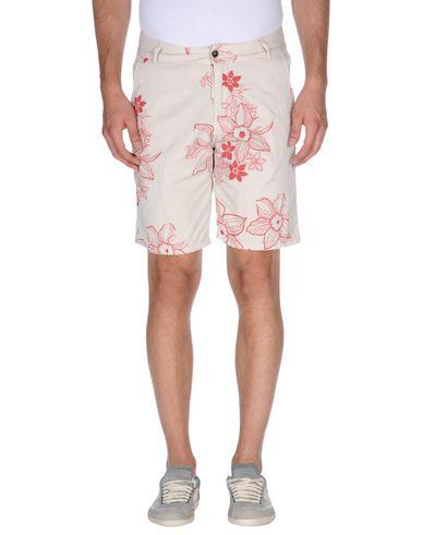 Бермуды  -  цвет