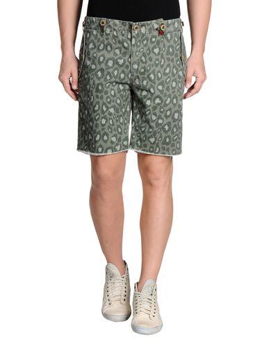 Бермуды  -  цвет