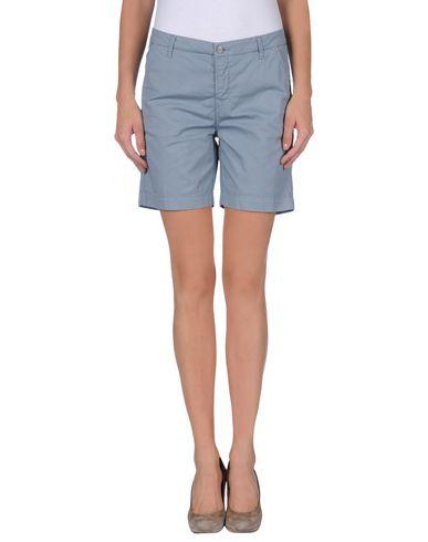 Бермуды  -  цвет