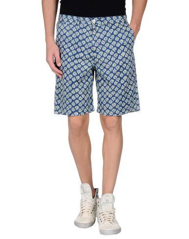 Бермуды  -  цвет