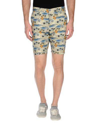 Бермуды  -  цвет