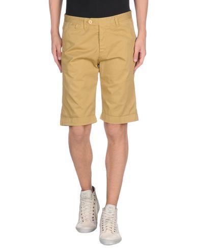 Бермуды  -  цвет