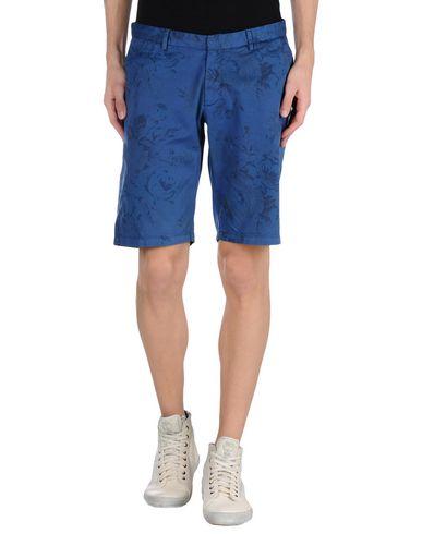 Бермуды  -  цвет