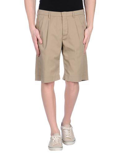 Бермуды  -  цвет